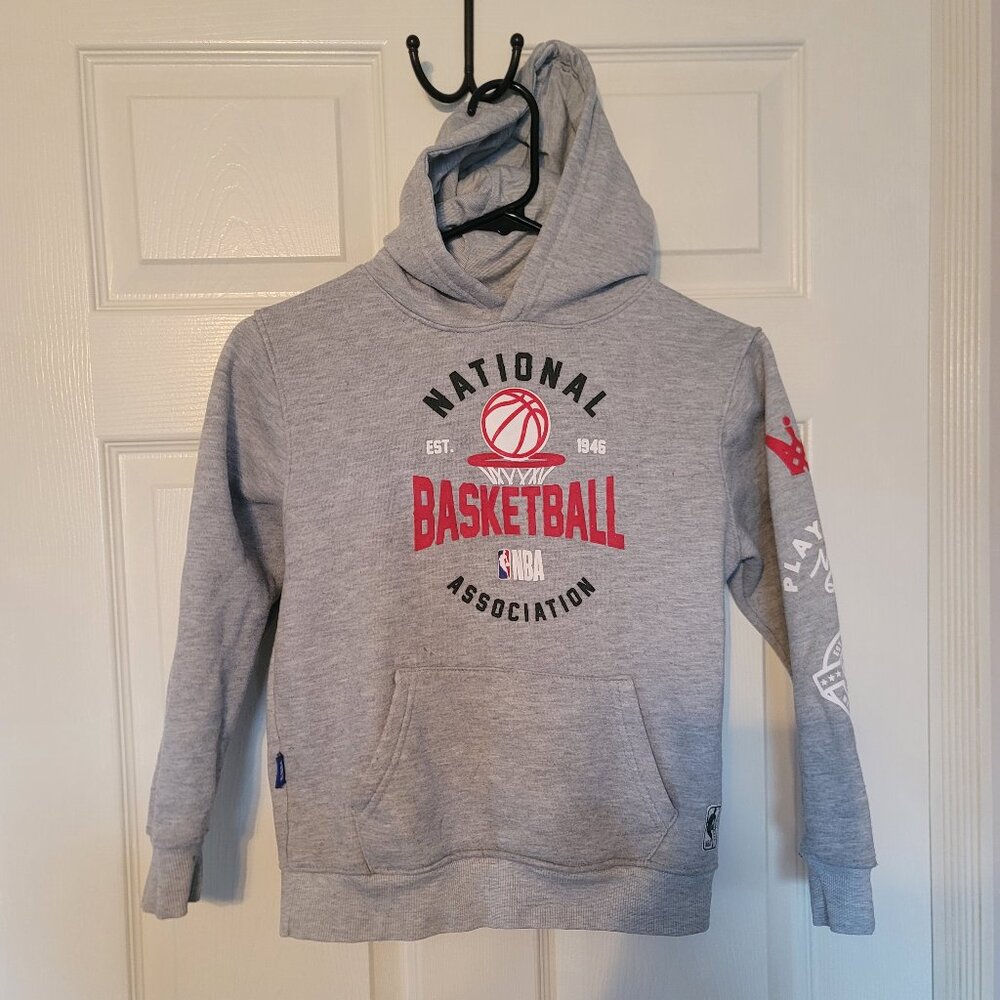 Kids boys light grey NBA hoodie - has spots - size 10-12